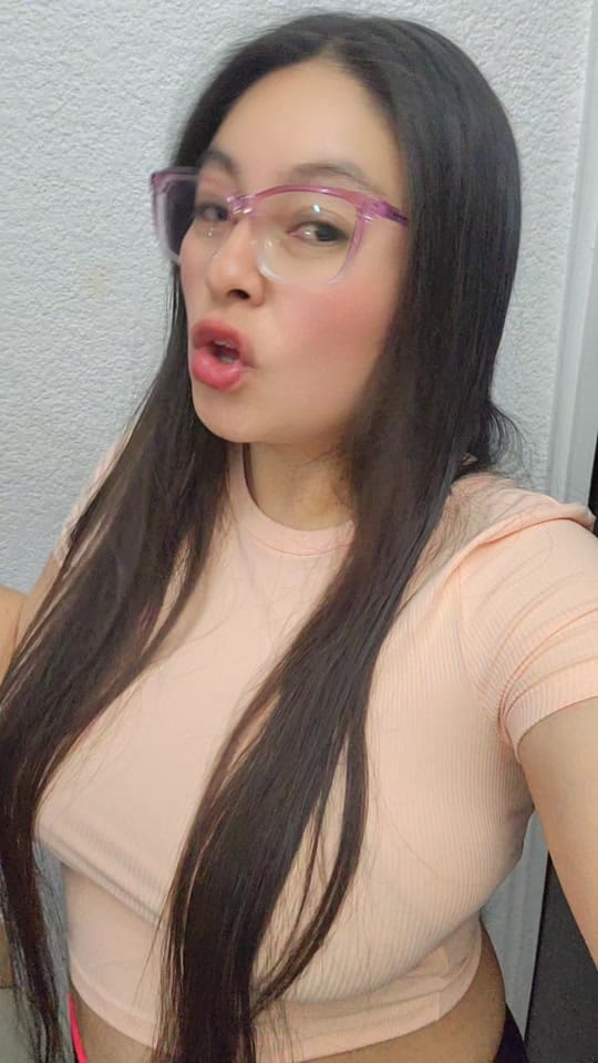 Post 8 by Ana Hinojosa on TikTok (video)