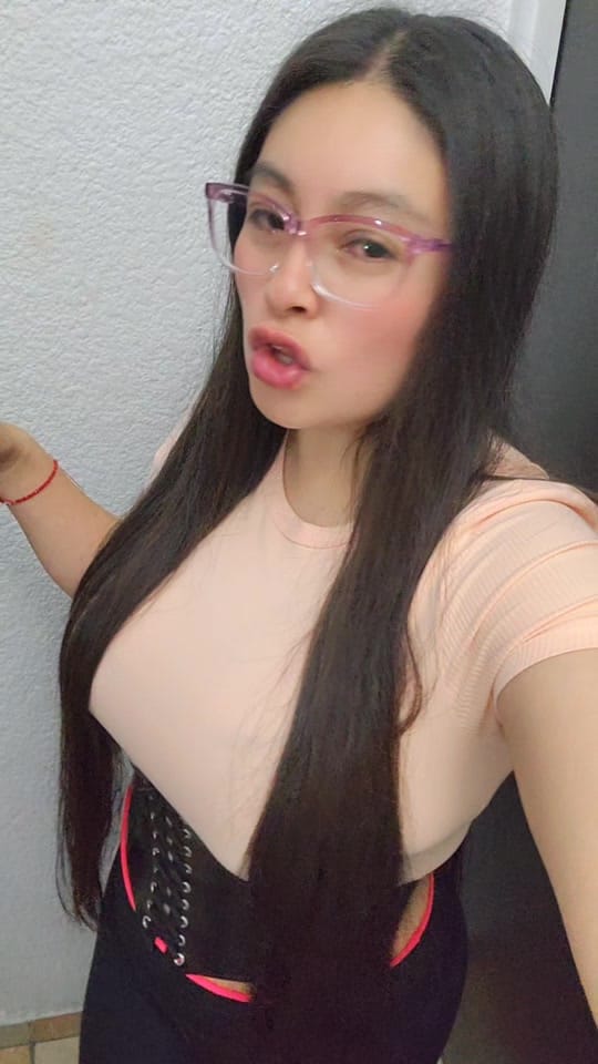 Post 7 by Ana Hinojosa on TikTok (video)
