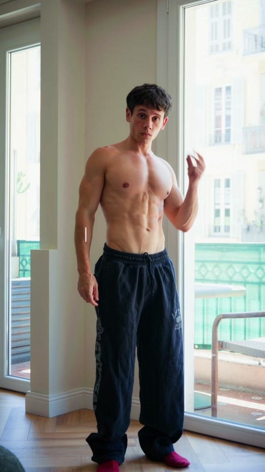 Post 2 by Pyx on TikTok (video)