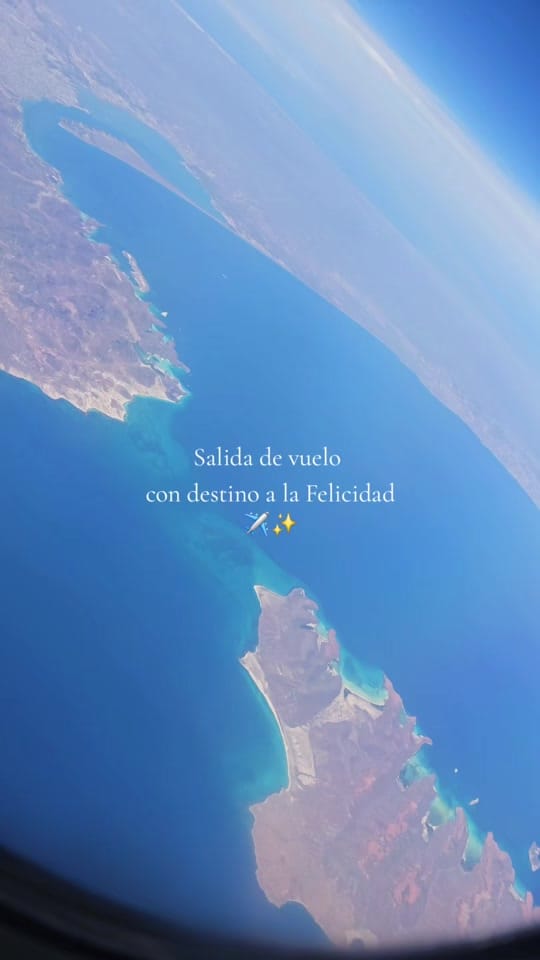 Post 9 by Violinista Acapulco on TikTok (video)