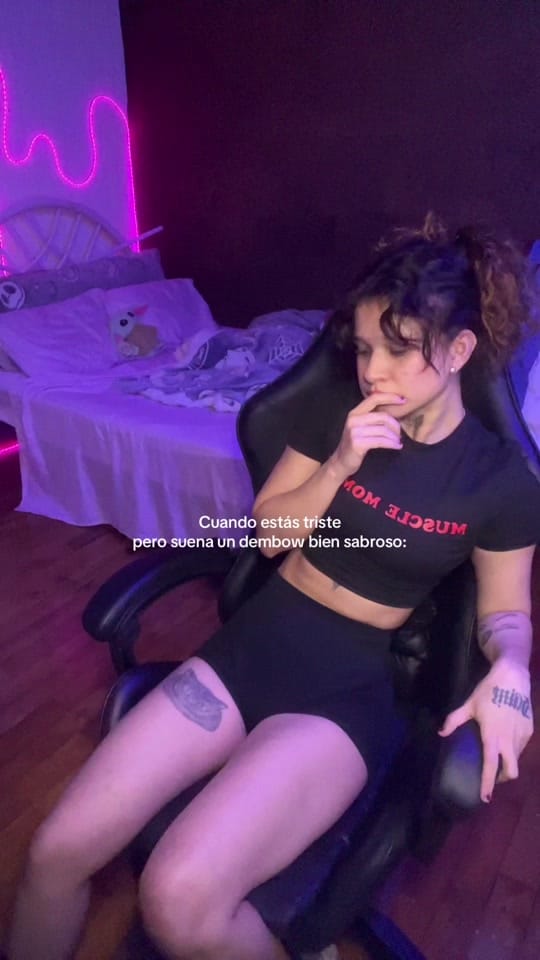 Post 6 by anlesssk on TikTok (video)