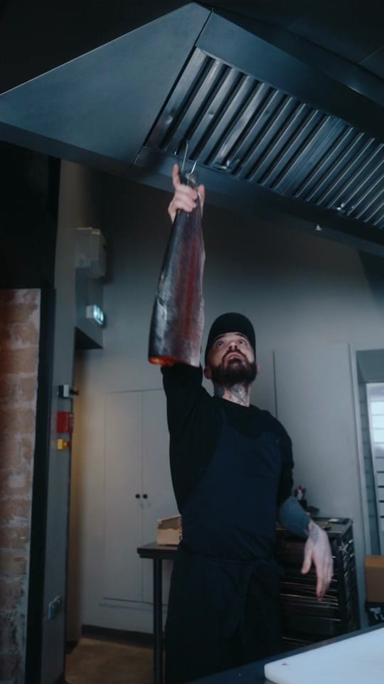 Post 9 by Guillaume Sanchez on TikTok (video)