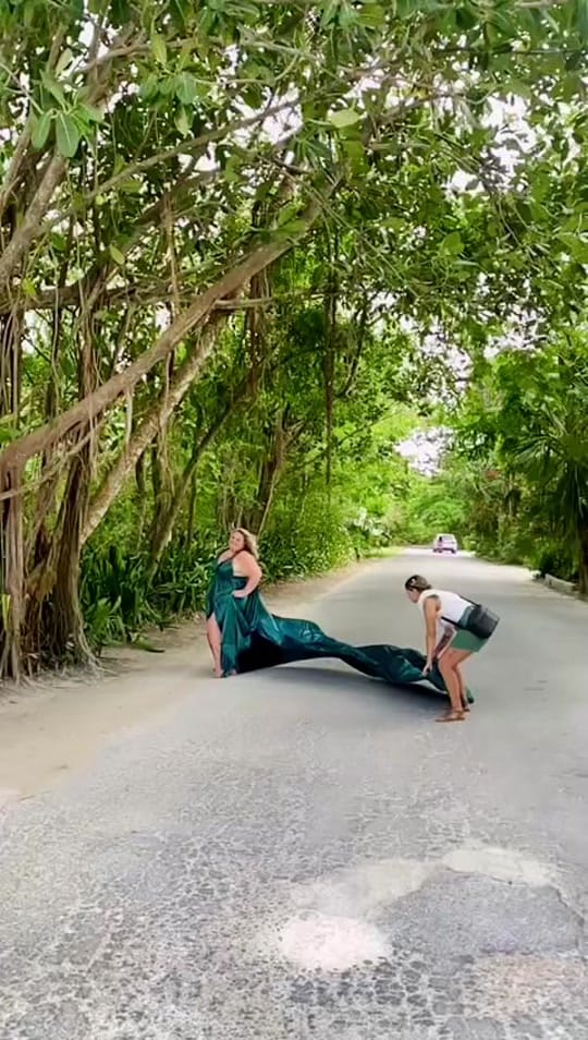 Post 10 by Flying Dress Cozumel on TikTok (video)