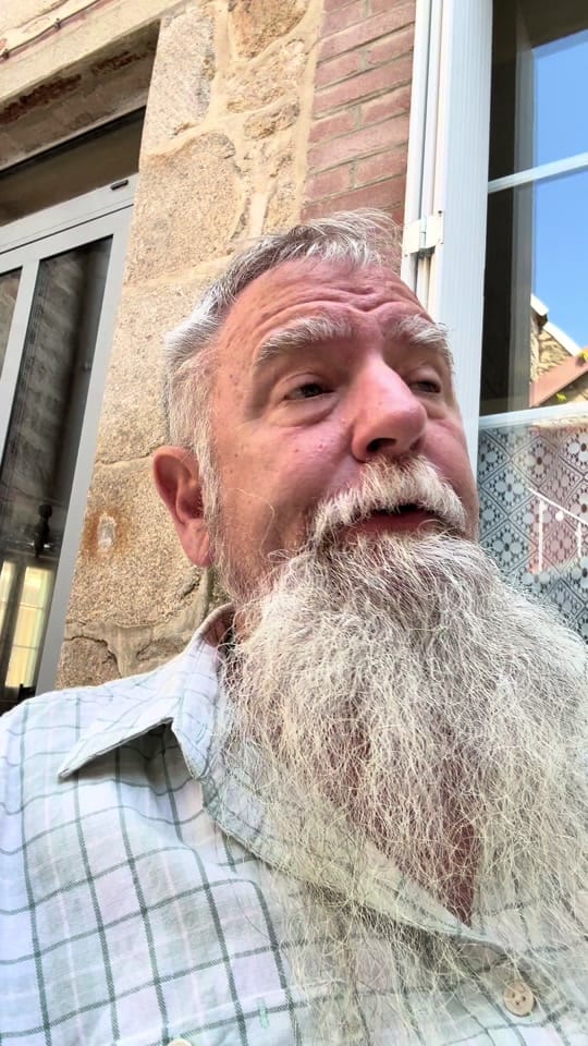 Post 5 by Tiny House Tom on TikTok (video)