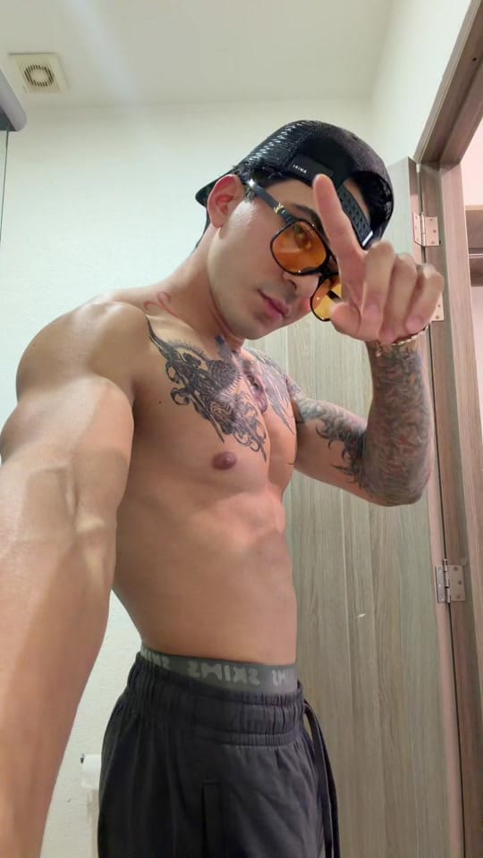 Post 3 by Leonardo  León on TikTok (video)
