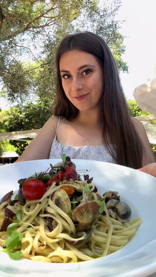 Post 2 by Héloïse | Paris ✈️🧋 on TikTok (video)