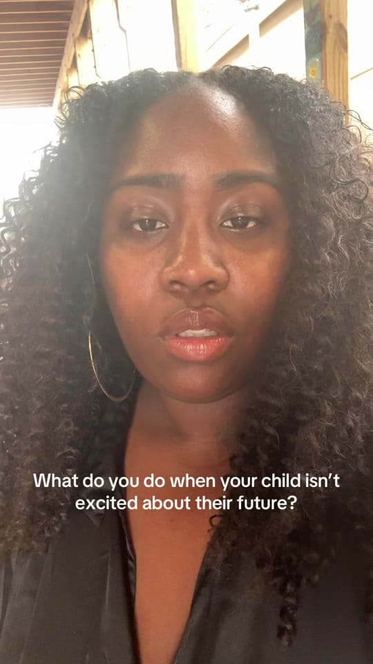 Post 5 by Globalsistas on TikTok (video)