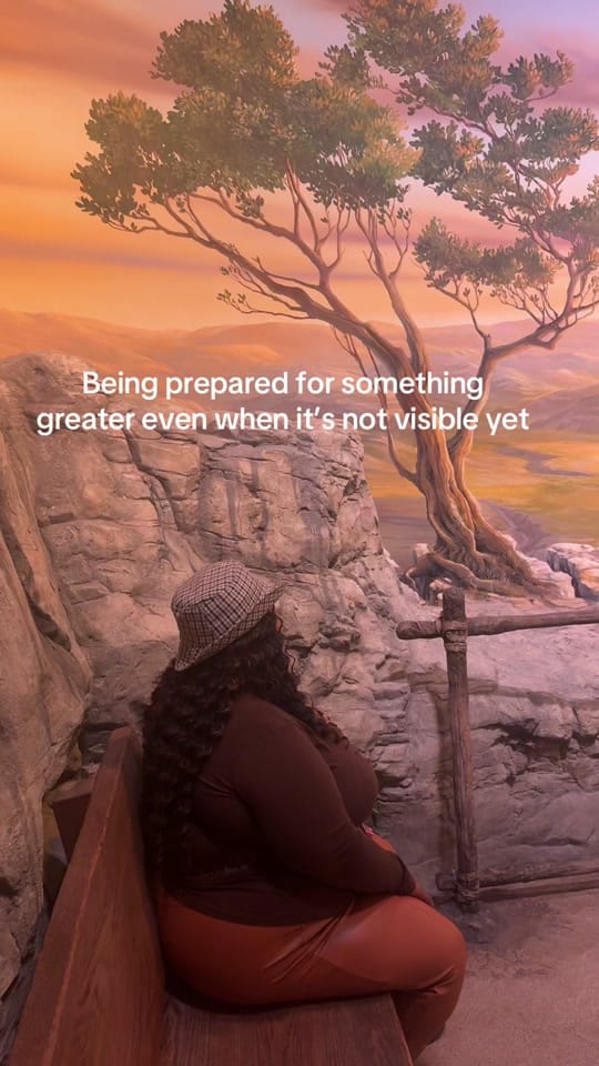 Post 3 by Globalsistas on TikTok (video)