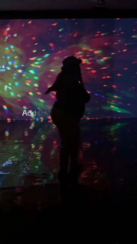 Post 2 by Globalsistas on TikTok (video)