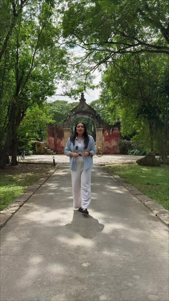 Post 6 by La Hotelista on TikTok (video)