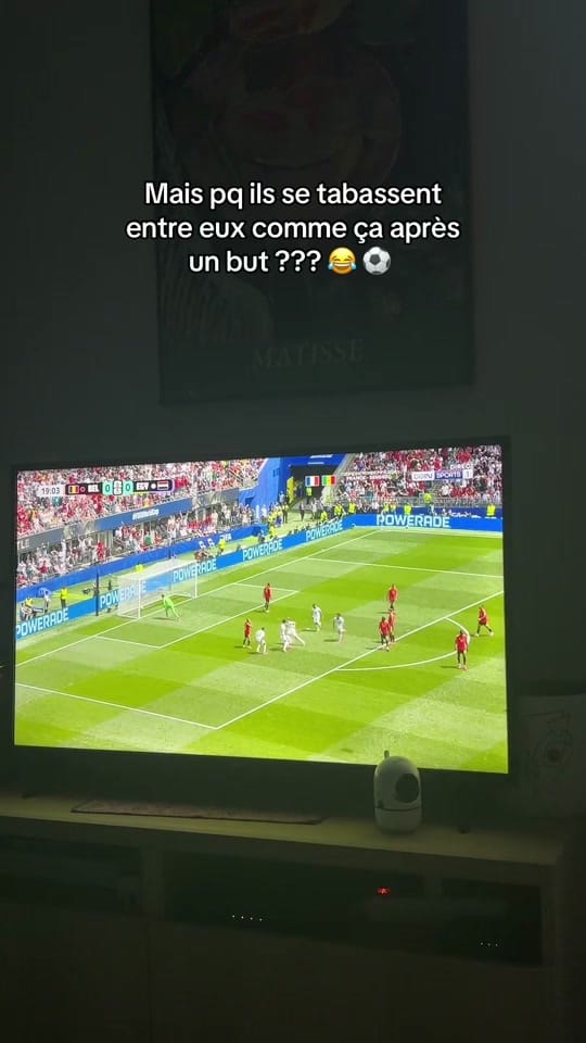 Post 1 by Antana on TikTok (video)