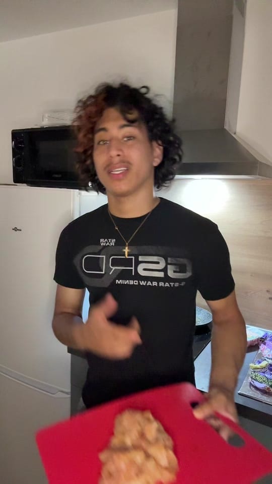 Post 6 by 🇧🇷Nzo💆🏽‍♂️ on TikTok (video)