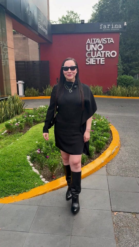 Post 10 by Altavista 147 on TikTok (video)