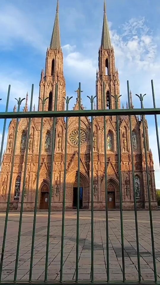 Post 2 by Viagio Mx on TikTok (video)
