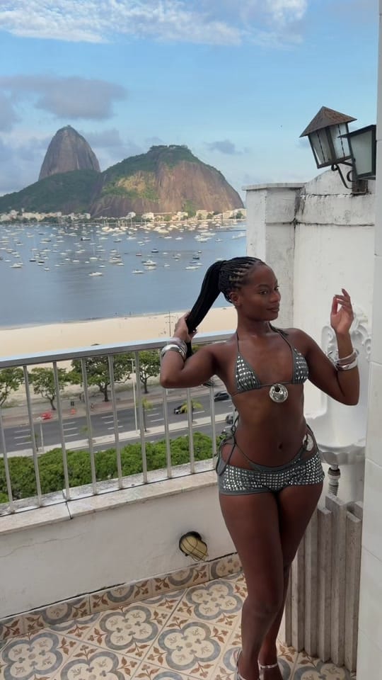 Post 2 by Mita- the Solo Traveler 🌺 on TikTok (video)