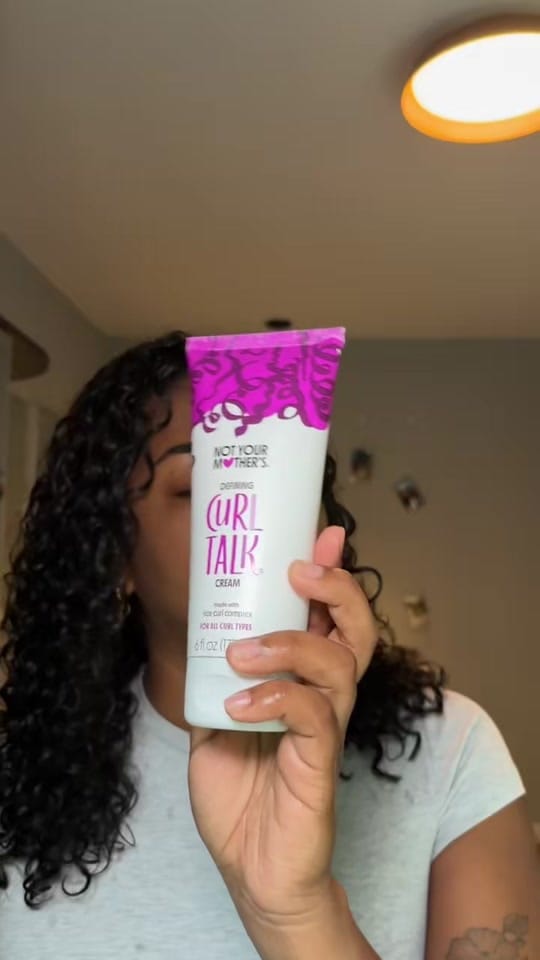 Post 4 by Mel 🍯 on TikTok (video)