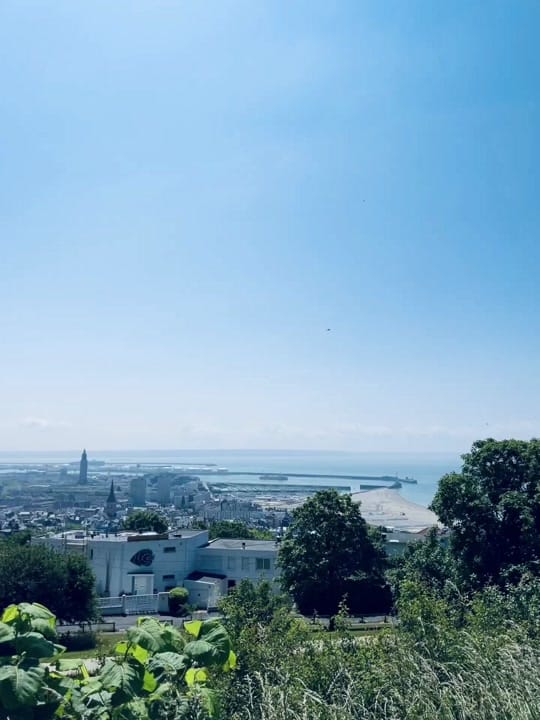 Post 3 by Travel Earth on TikTok (video)