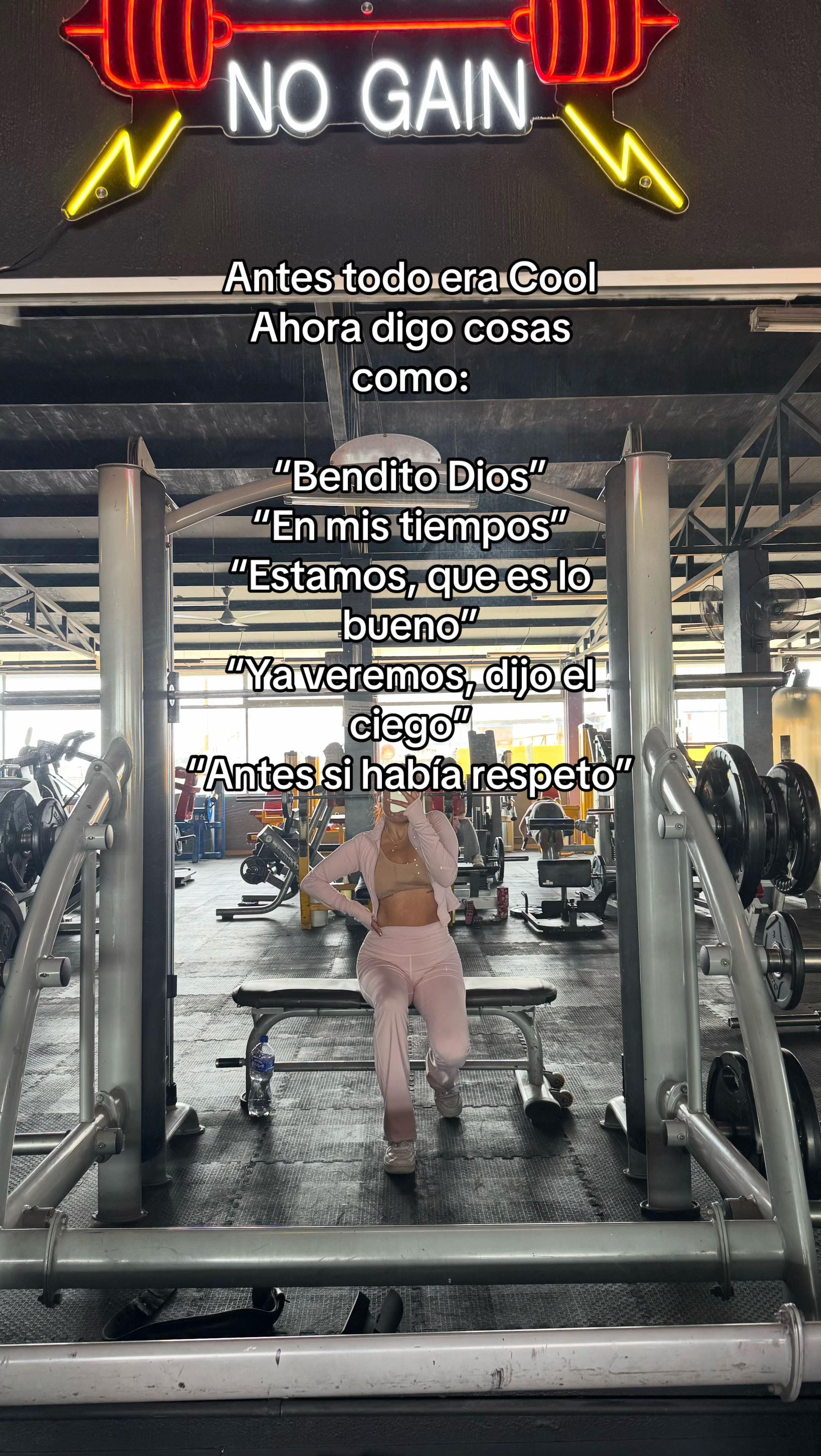 Post 3 by Alondra Castillo on TikTok (video)