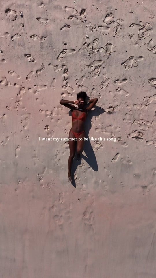 Post 10 by Lizzie on TikTok (video)