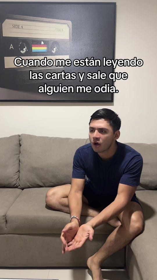 Post 2 by Alan Collazo on TikTok (video)