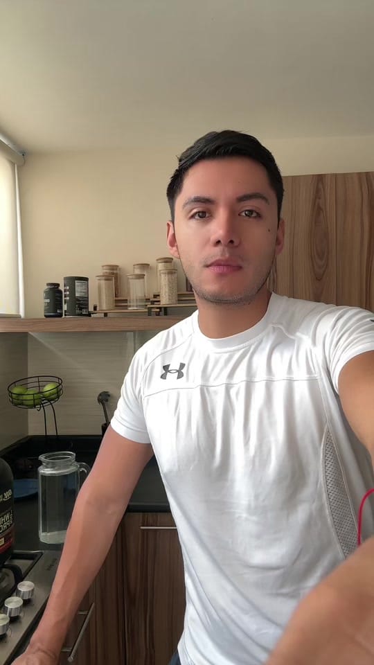 Post 1 by Alan Collazo on TikTok (video)
