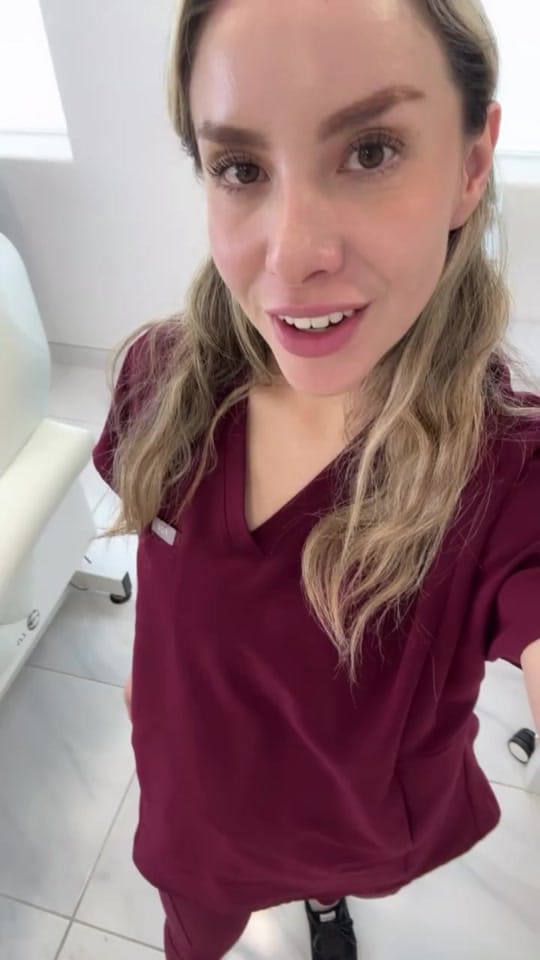 Post 2 by Ana G on TikTok (video)