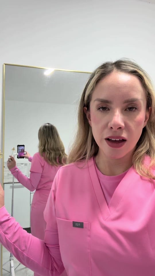 Post 9 by Ana G on TikTok (video)