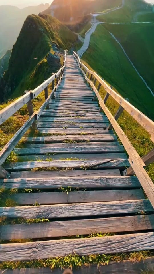 Post 10 by Travel in Auvergne on TikTok (video)