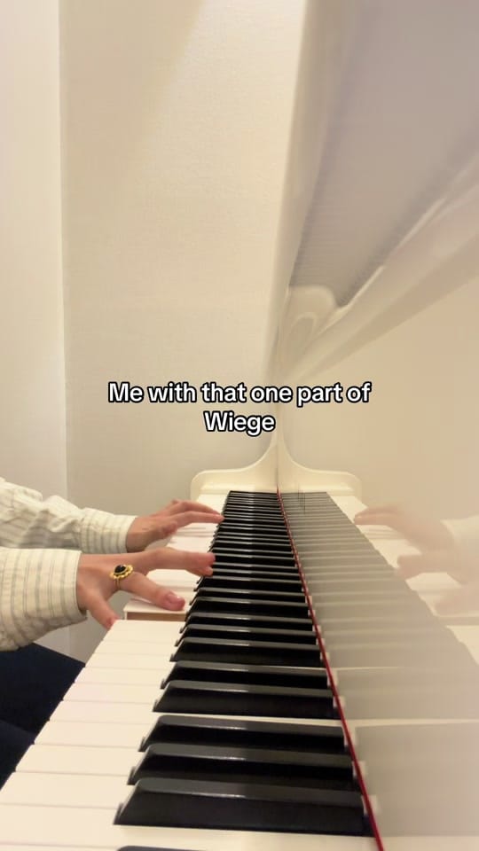 Post 1 by Tess Elyon on TikTok (video)