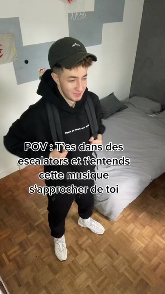 Post 5 by RYAN AIR™ ✈️ on TikTok (video)