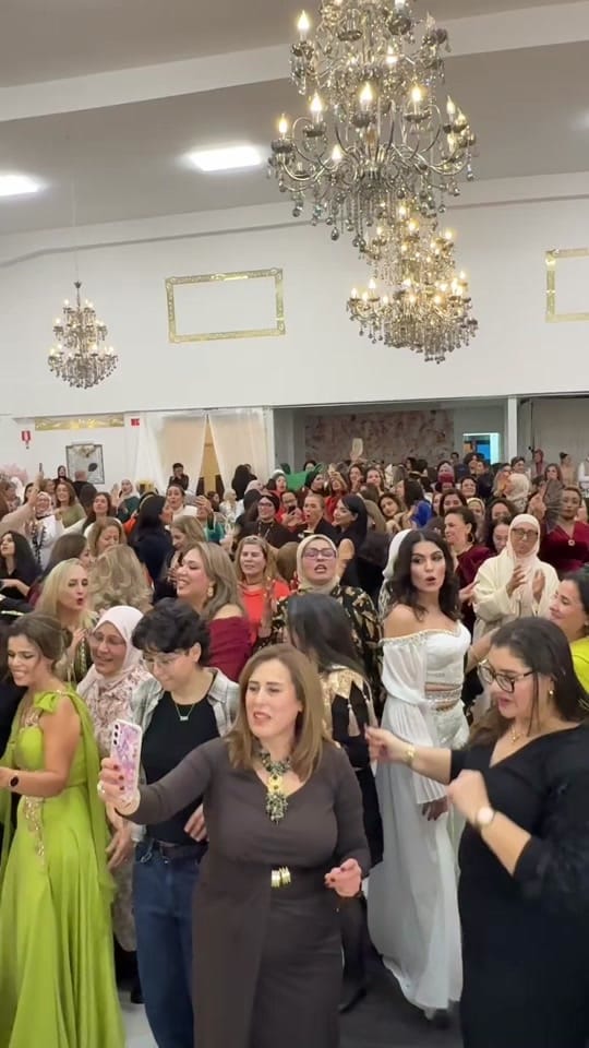 Post 6 by maestroazza on TikTok (video)