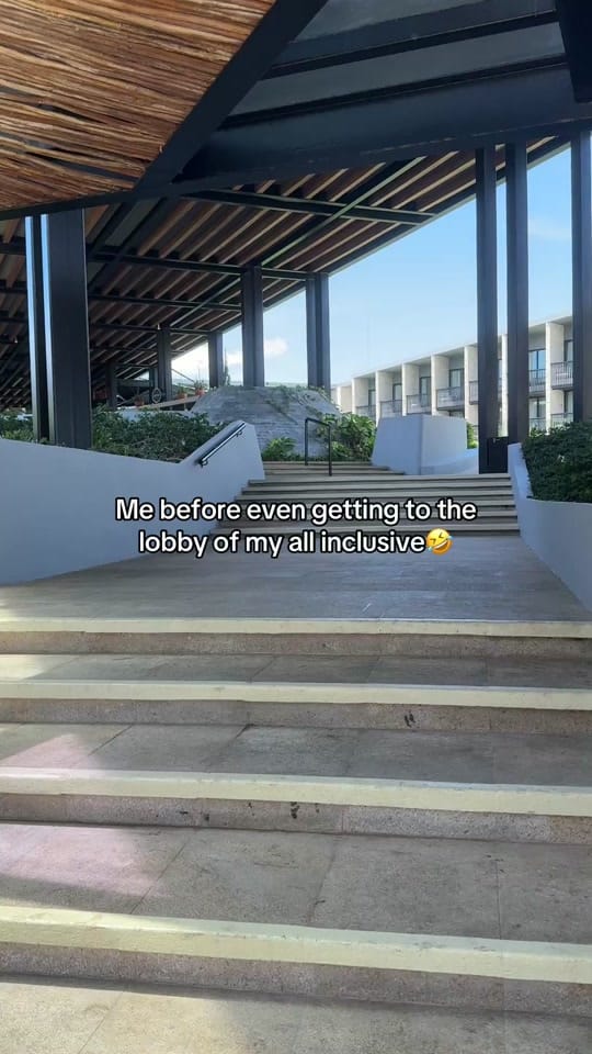 Post 2 by Robin J | Travel Advisor🏝️✈️ on TikTok (video)