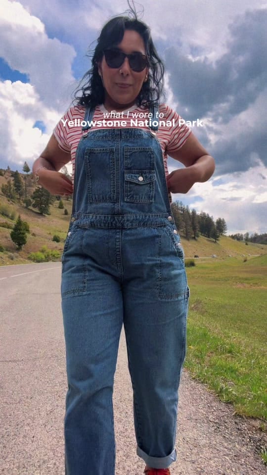 Post 1 by E V E L Y N on TikTok (video)