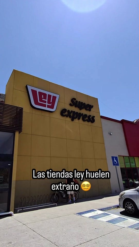 Post 8 by Joel de los memes on TikTok (video)