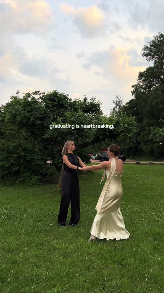 Post 1 by LEONIE NINK💐 on TikTok (video)