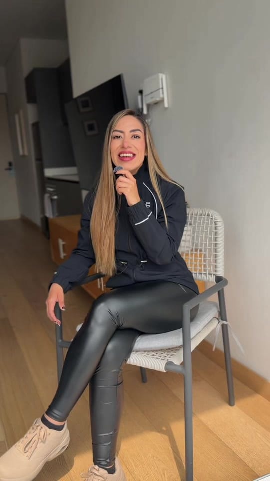 Post 8 by Leslie López on TikTok (video)