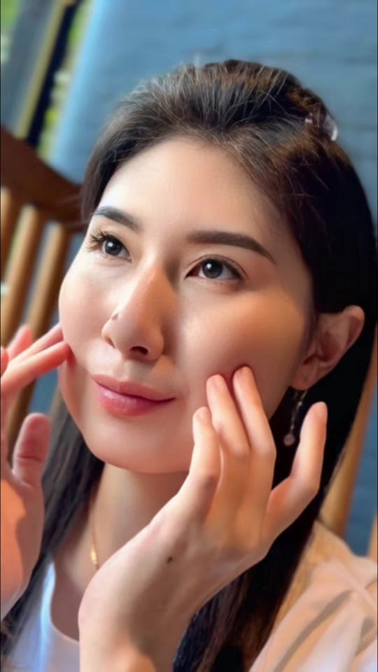 Post 5 by Fransisca Khoe on TikTok (video)