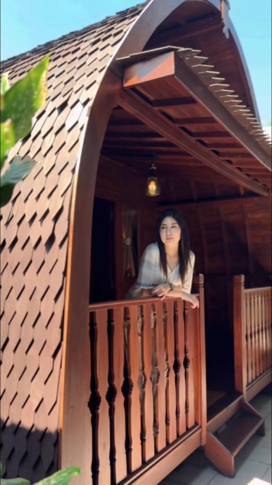 Post 7 by Fransisca Khoe on TikTok (video)