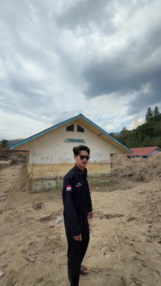 Post 4 by Leonardo Edwin on TikTok (video)