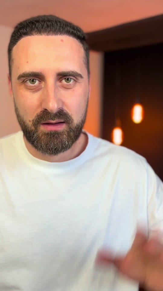 Post 8 by Cosmin Gheorghe on TikTok (video)