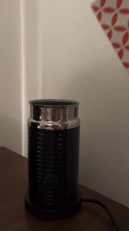 Post 8 by djtatia_ on TikTok (video)