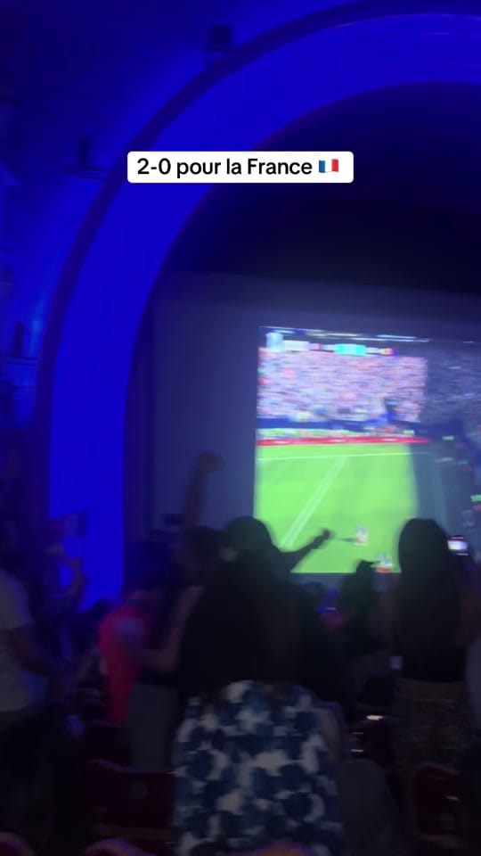 Post 6 by GUIDE PARIS 📍 on TikTok (video)