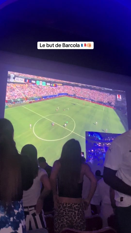 Post 5 by GUIDE PARIS 📍 on TikTok (video)