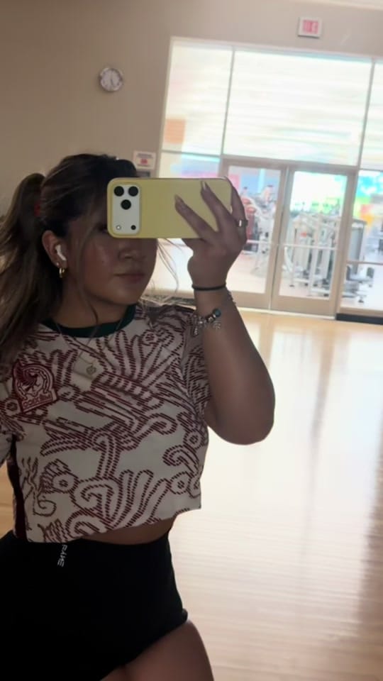 Post 4 by Ellie ♡ on TikTok (video)