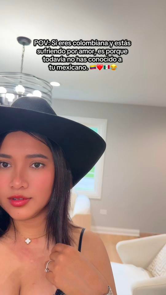 Post 2 by Laurita chingona🇨🇴🇺🇸 on TikTok (video)