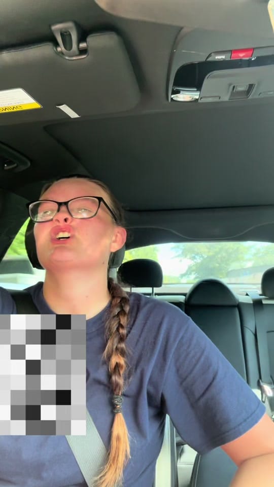 Post 4 by bekkerz🤍 on TikTok (video)