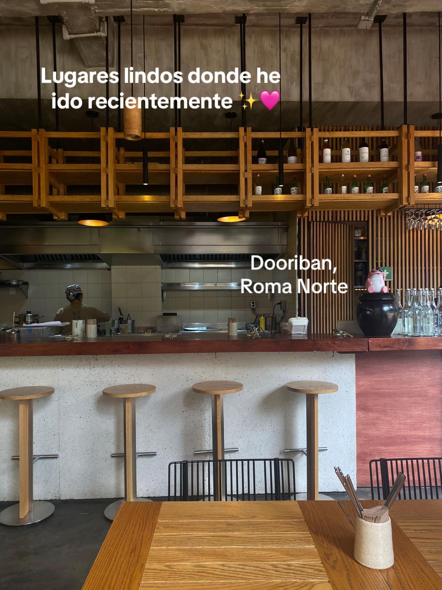 Post 4 by Laura Rose Meyer on TikTok (video)