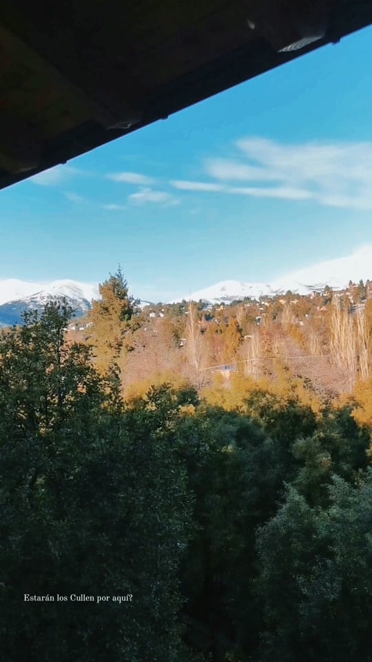 Post 4 by Karen Paris 💛 on TikTok (video)