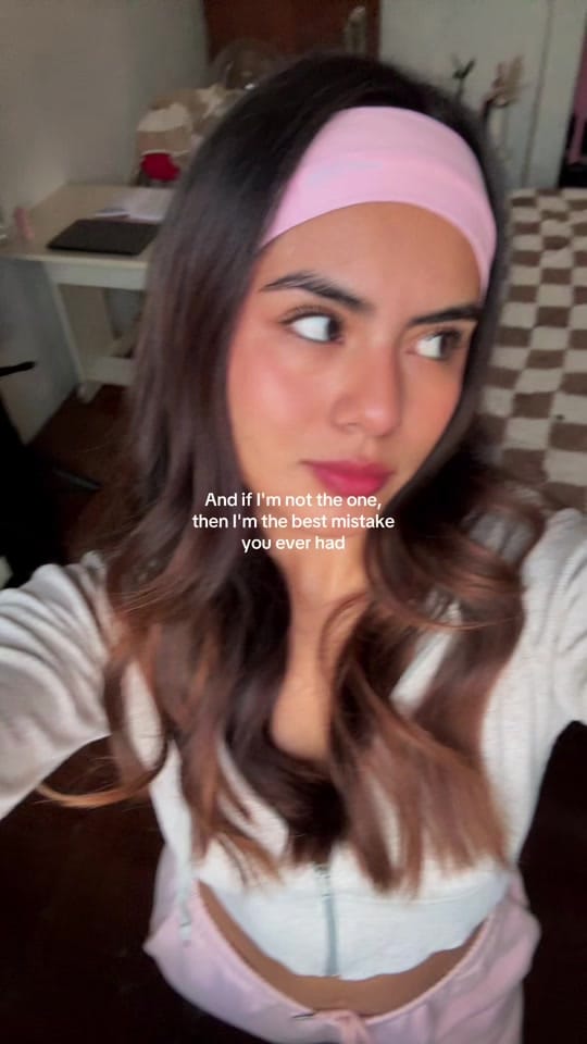Post 6 by Nataly Cr on TikTok (video)