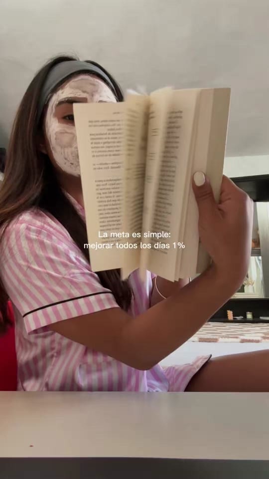 Post 10 by Nataly Cr on TikTok (video)